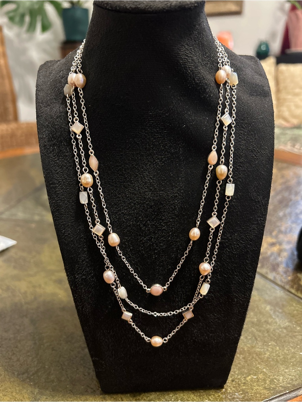 Vintage Dainty Estate Sale Multi-Strand 925 Sterling Silver Peach & Mother Pearl